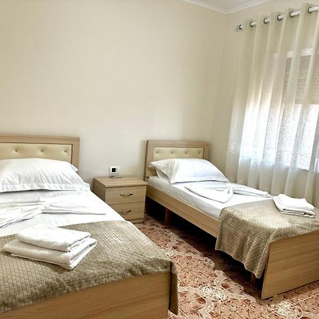 House Hasa Apartamento Krujë Exterior foto